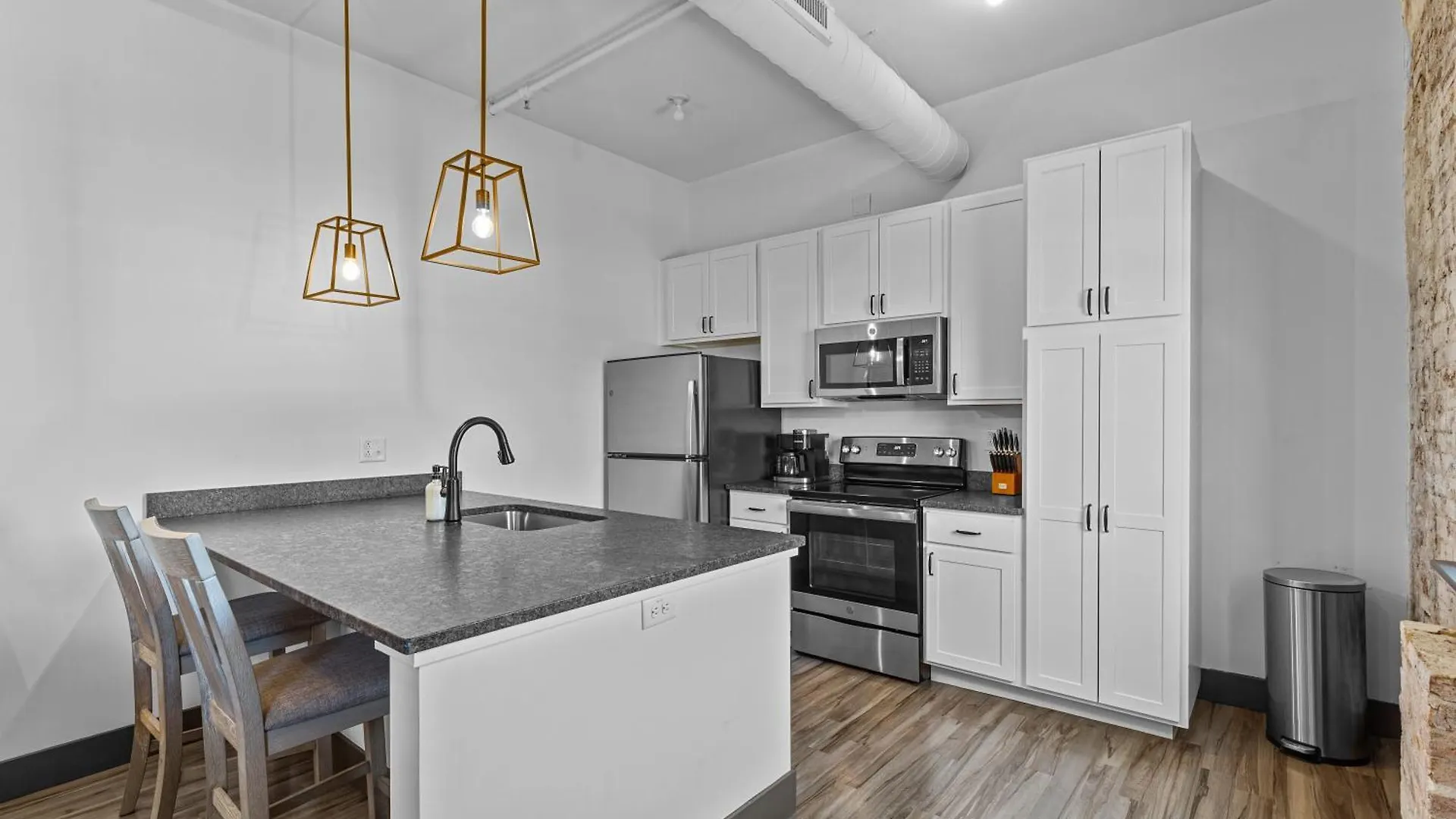 Chic Loft Apt-Parking-Wd-P205 Saint Louis 0*,  United States